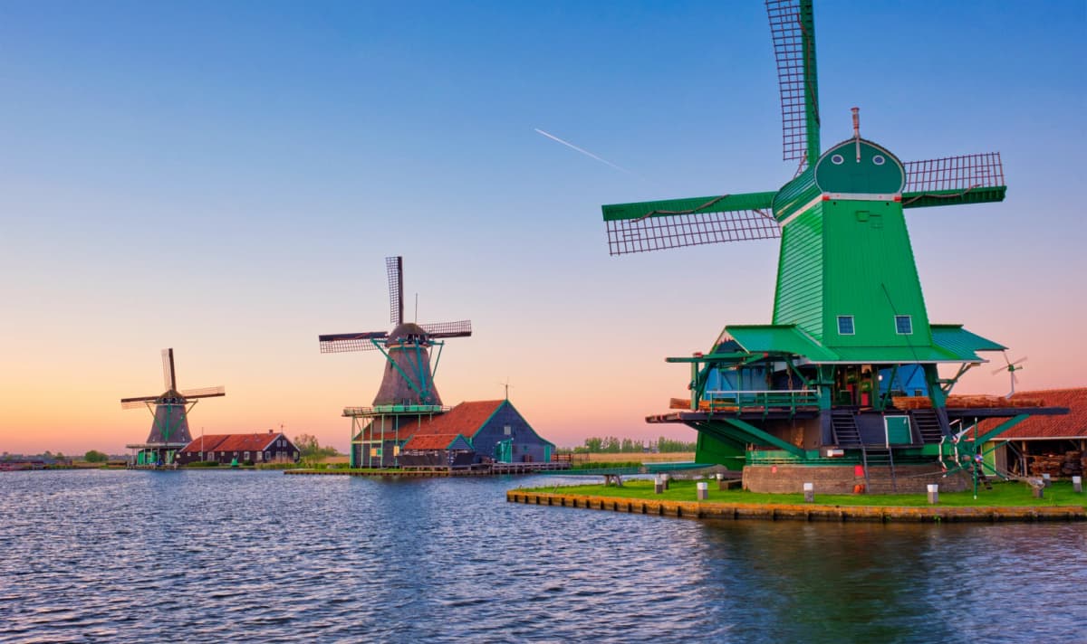 Zaanse schans windmills