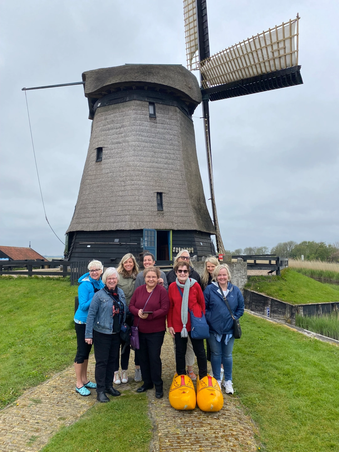 Two women in a tulip field